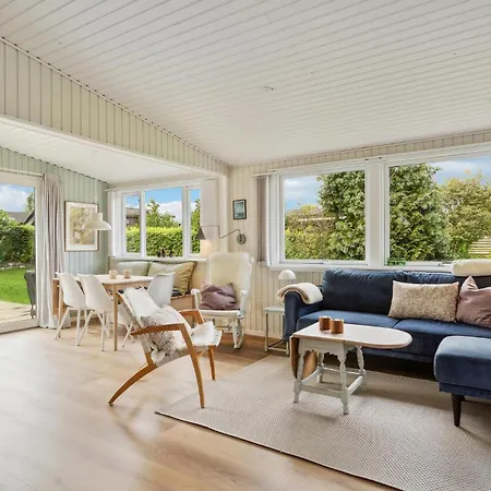 Two-bedroom In Børkop